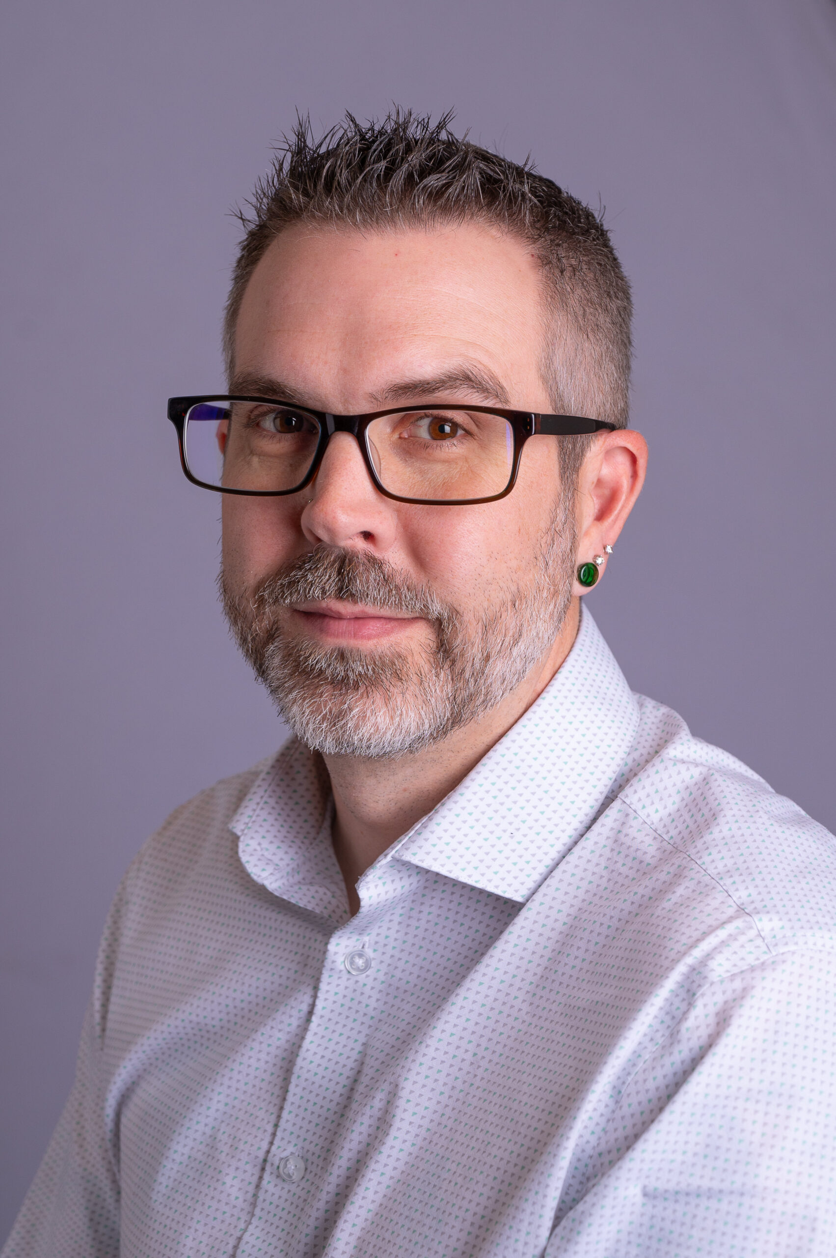 Headshot of Richard, the Owner